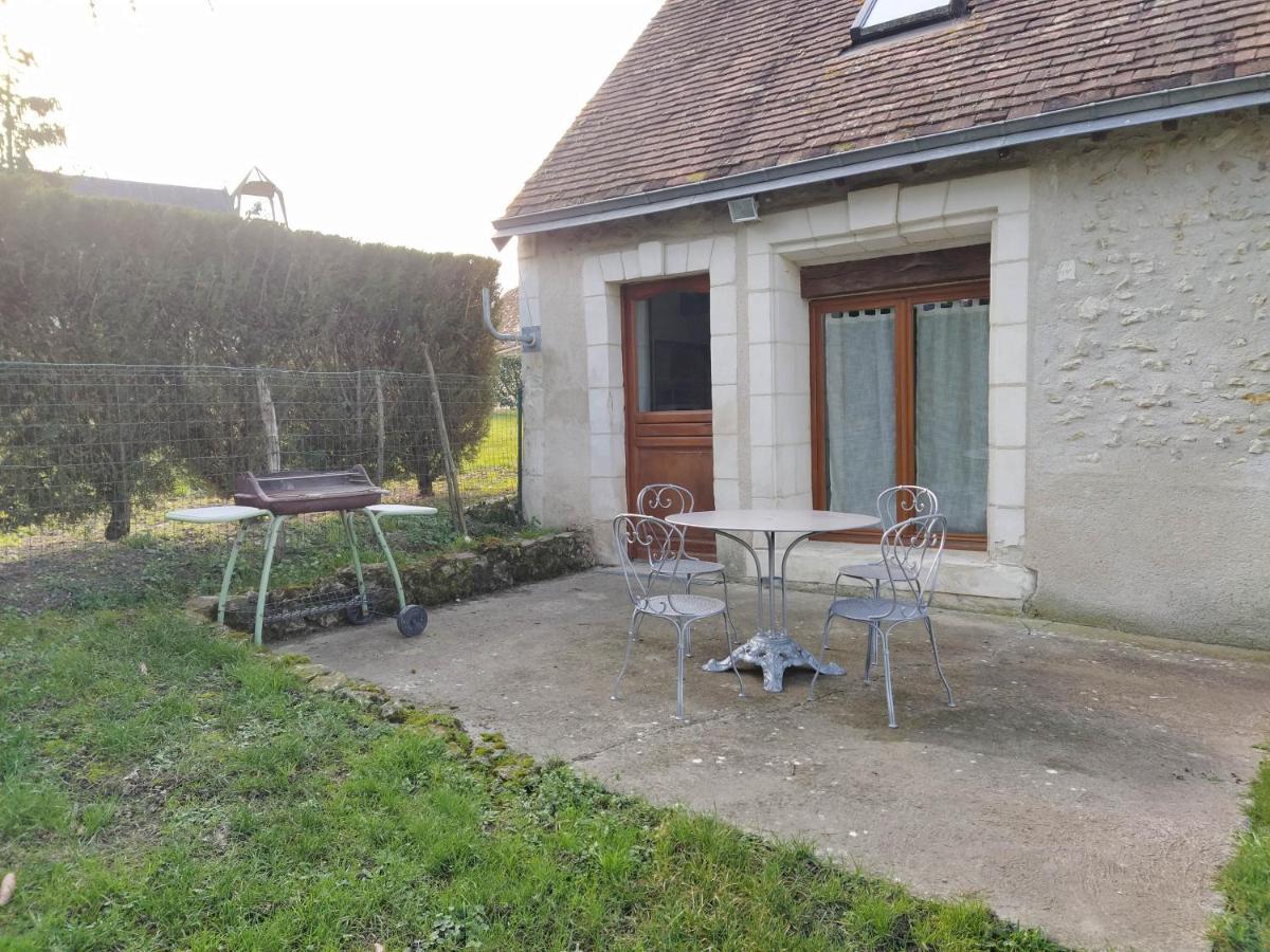 Gite Du Vieux Cedre Ecueille Exteriér fotografie